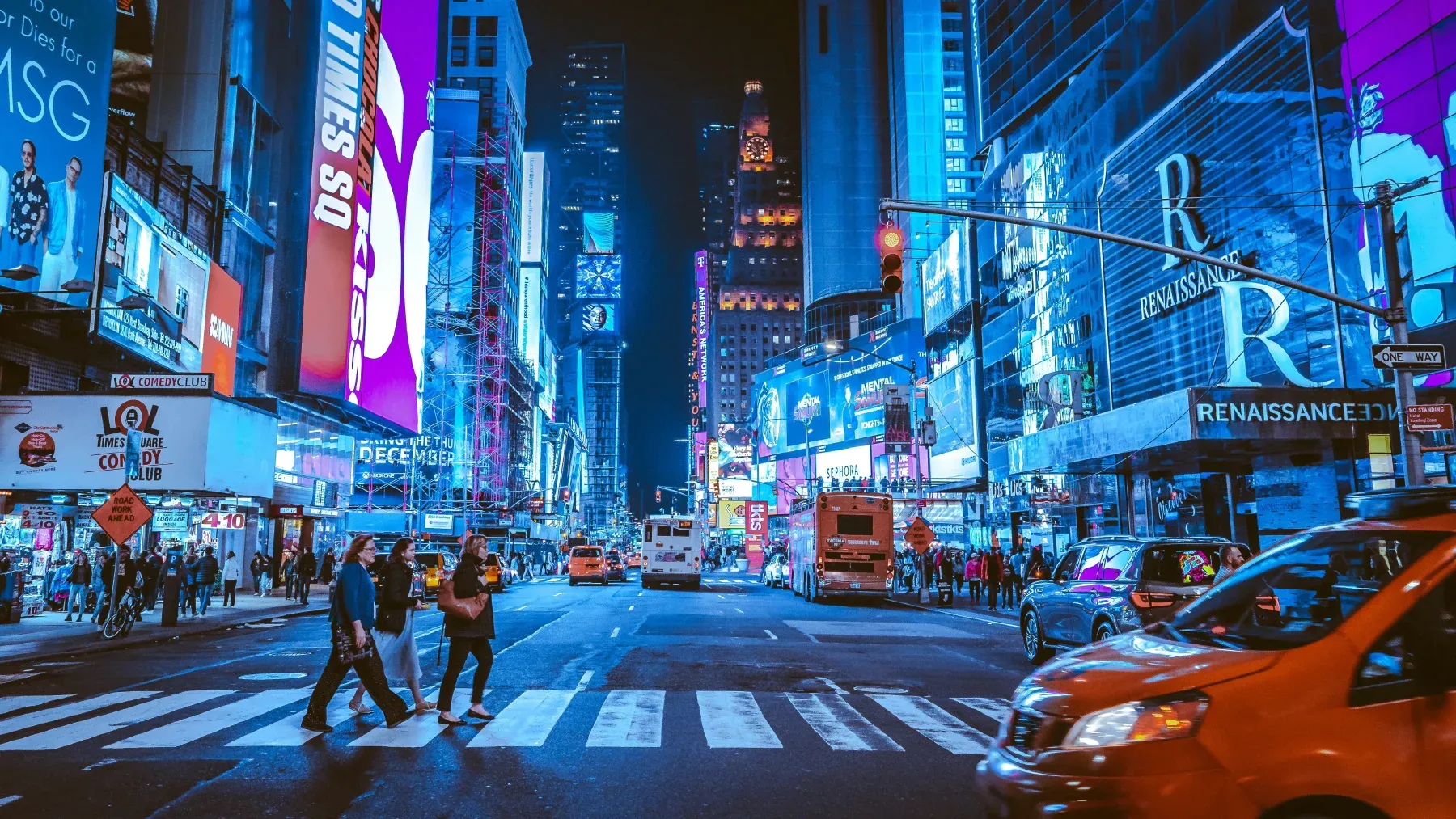 A picture of Times Square in NYC, taken by Andreas Niendorf 